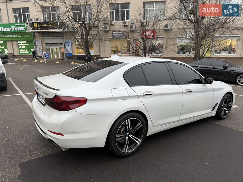 Седан BMW 5 Series 2017 в Киеве фото 8 Седан BMW 5 Series 2017 в Киеве