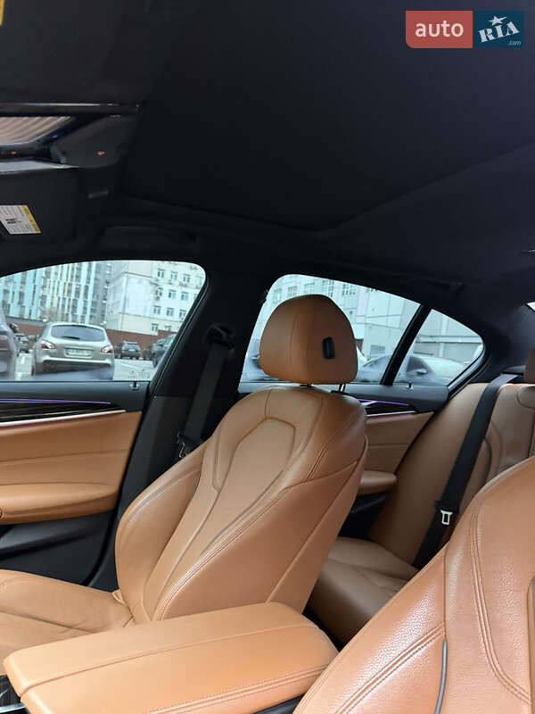 Седан BMW 5 Series 2017 в Киеве фото 29 Седан BMW 5 Series 2017 в Киеве