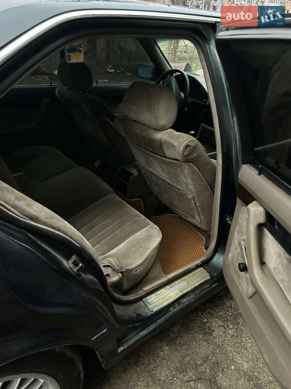 Седан BMW 5 Series 1994 в Ивано-Франковске