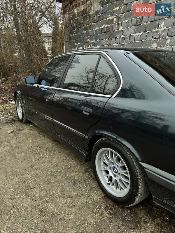 Седан BMW 5 Series 1994 в Ивано-Франковске