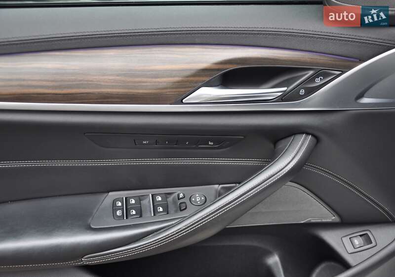 Седан BMW 5 Series 2018 в Одессе