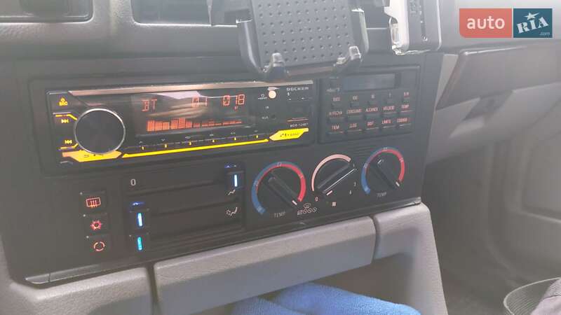 Седан BMW 5 Series 1994 в Вінниці