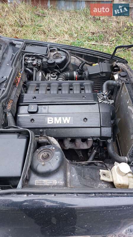 Седан BMW 5 Series 1994 в Вінниці
