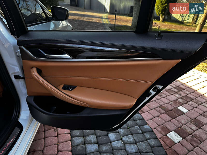 Універсал BMW 5 Series 2017 в Хусті