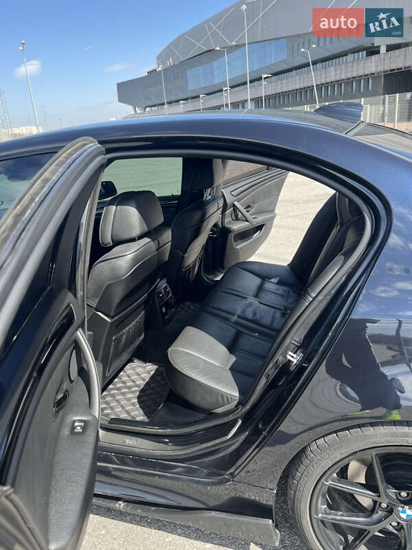 Седан BMW 5 Series 2007 в Львове