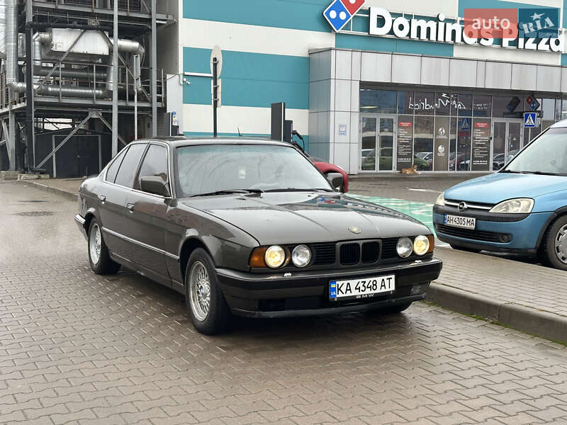 BMW 5 Series 1990
