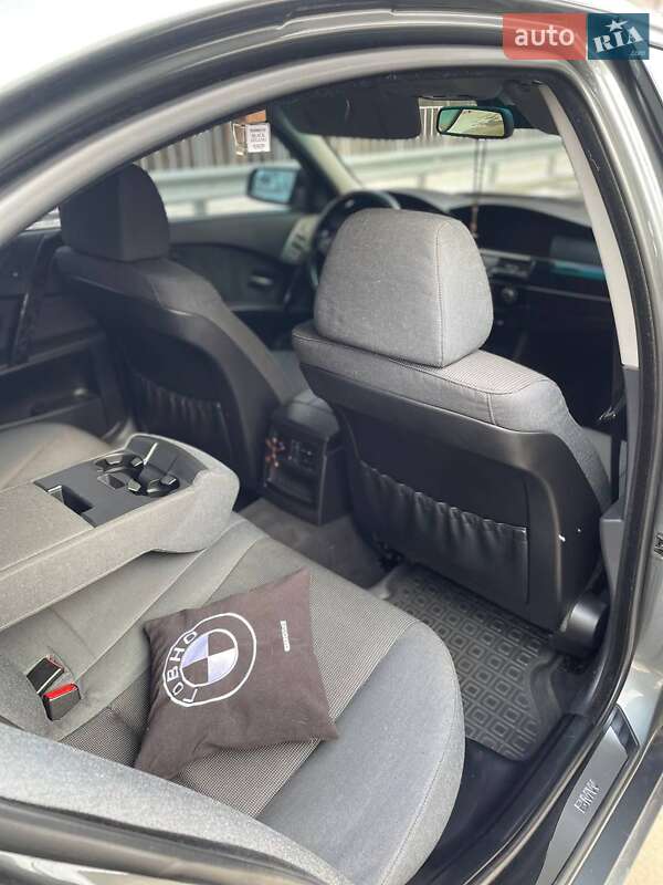 Седан BMW 5 Series 2005 в Житомире