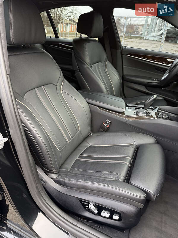 Седан BMW 5 Series 2017 в Полтаве
