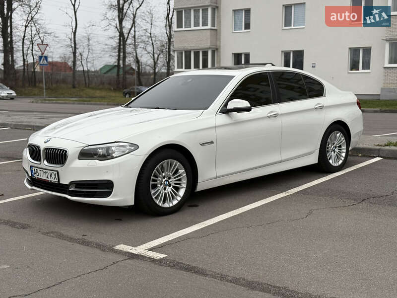 Седан BMW 5 Series 2014 в Вінниці