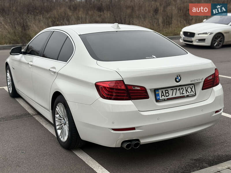 Седан BMW 5 Series 2014 в Вінниці