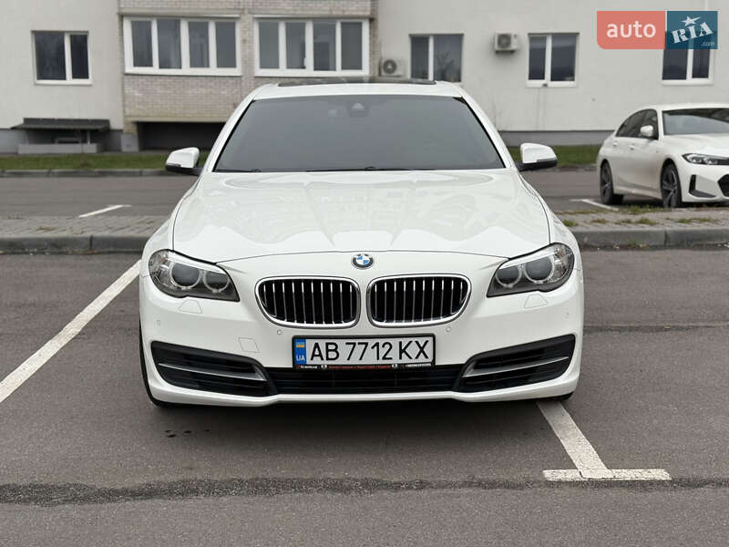 Седан BMW 5 Series 2014 в Вінниці