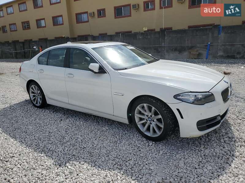 Седан BMW 5 Series 2014 в Сумах