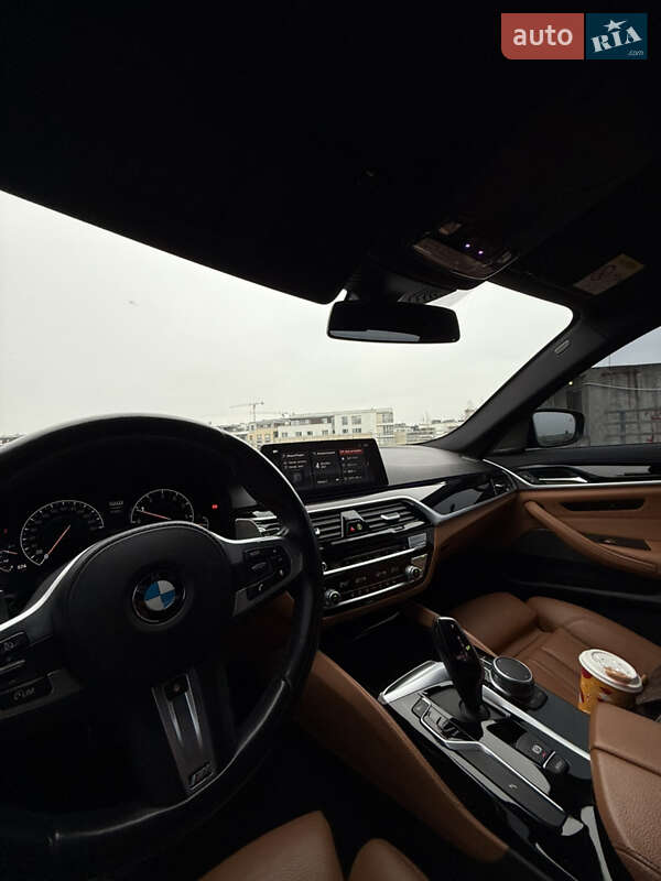 Седан BMW 5 Series 2019 в Киеве фото 30 Седан BMW 5 Series 2019 в Киеве
