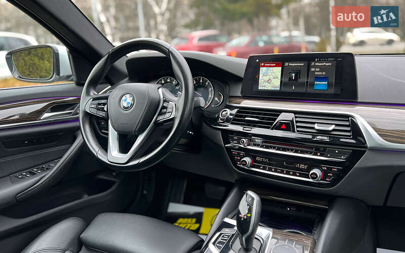Седан BMW 5 Series 2018 в Львове фото 22 Седан BMW 5 Series 2018 в Львове