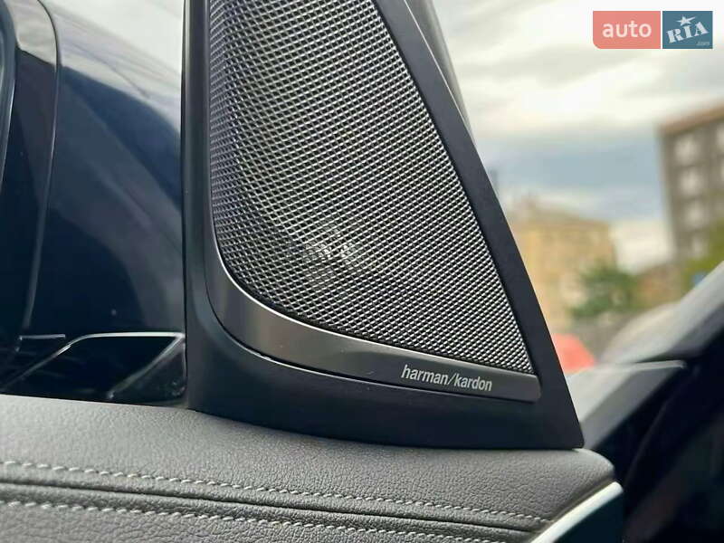 Седан BMW 5 Series 2021 в Киеве