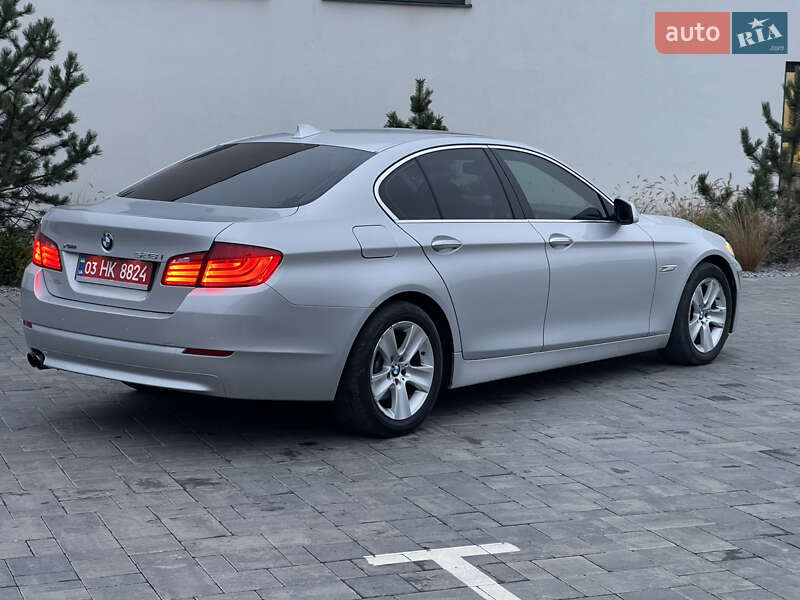 Седан BMW 5 Series 2013 в Луцьку