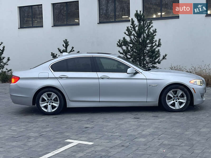 Седан BMW 5 Series 2013 в Луцьку