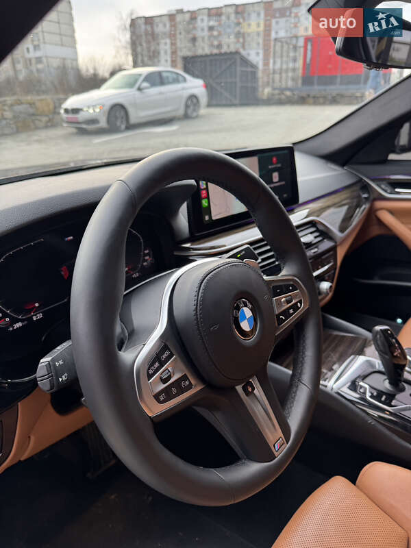 Седан BMW 5 Series 2021 в Брошневі-Облозі