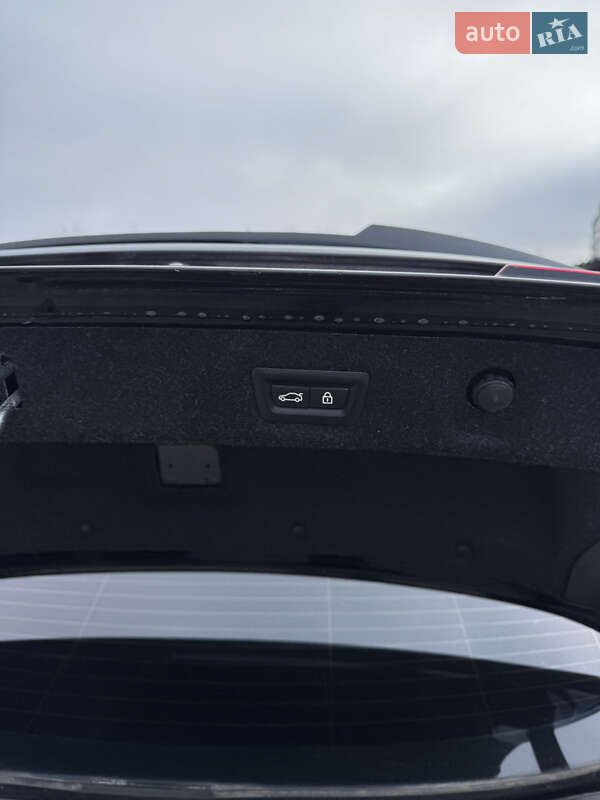 Седан BMW 5 Series 2021 в Брошневі-Облозі