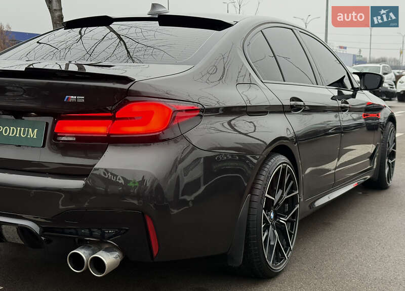 Седан BMW 5 Series 2018 в Києві фото 25 Седан BMW 5 Series 2018 в Києві