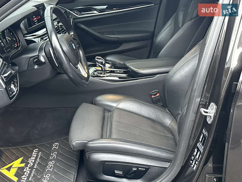 Седан BMW 5 Series 2018 в Києві фото 33 Седан BMW 5 Series 2018 в Києві