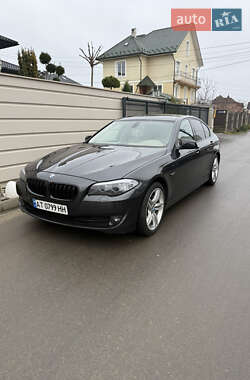 Седан BMW 5 Series 2010 в Чернівцях