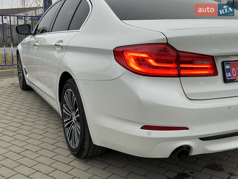 Седан BMW 5 Series 2017 в Ковеле