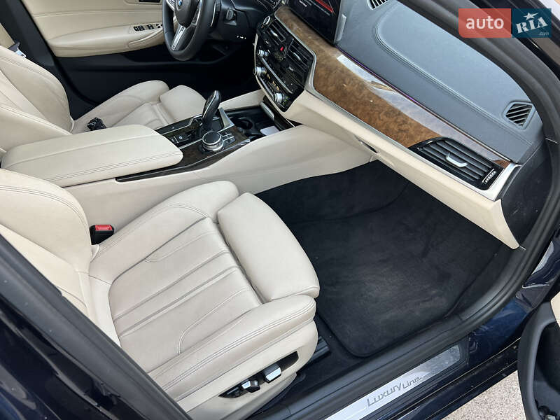 Седан BMW 5 Series 2017 в Одессе