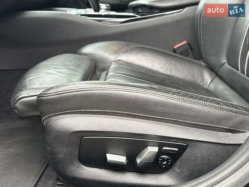 Седан BMW 5 Series 2017 в Киеве