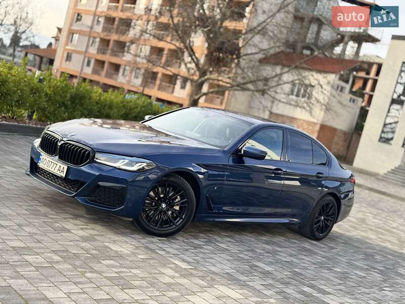 Седан BMW 5 Series 2021 в Мукачево
