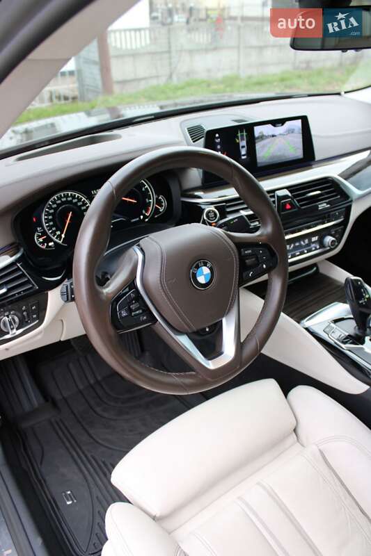 Седан BMW 5 Series 2016 в Черкасах фото 18 Седан BMW 5 Series 2016 в Черкасах