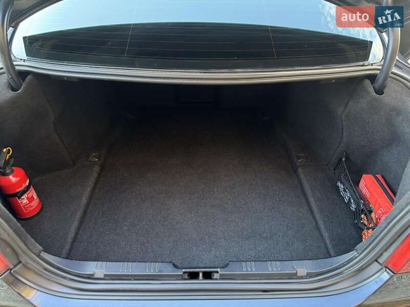 Седан BMW 5 Series 2004 в Косові фото 36 Седан BMW 5 Series 2004 в Косові