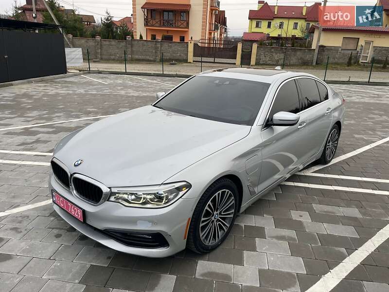 Седан BMW 5 Series 2017 в Трускавце фото Седан BMW 5 Series 2017 в Трускавце