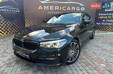 Седан BMW 5 Series 2018 в Львове
