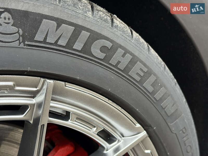 Седан BMW 5 Series 2018 в Хмельницком фото 15 Седан BMW 5 Series 2018 в Хмельницком