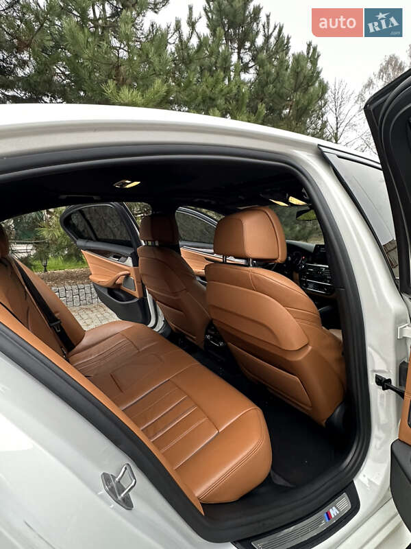 Седан BMW 5 Series 2017 в Броварах