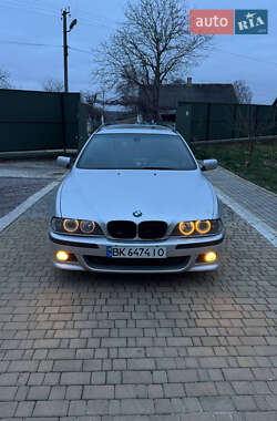 Універсал BMW 5 Series 2000 в Гощі