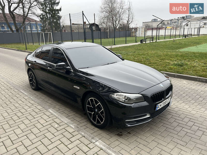 Седан BMW 5 Series 2013 в Гайсине