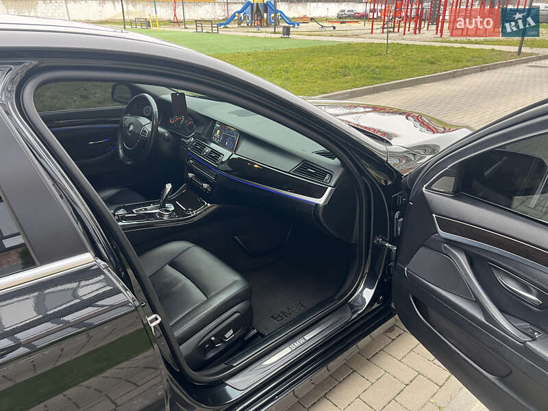 Седан BMW 5 Series 2013 в Гайсине
