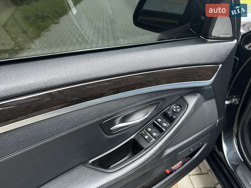 Седан BMW 5 Series 2013 в Гайсине