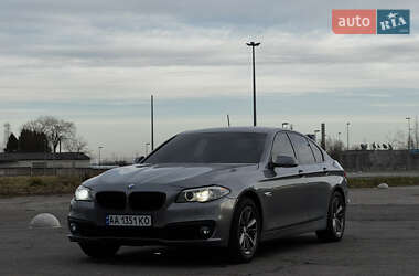 Седан BMW 5 Series 2013 в Львове
