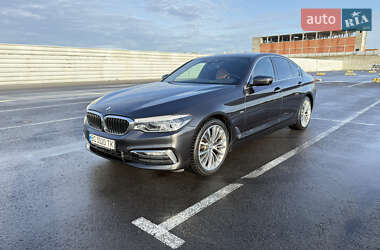Седан BMW 5 Series 2017 в Львові