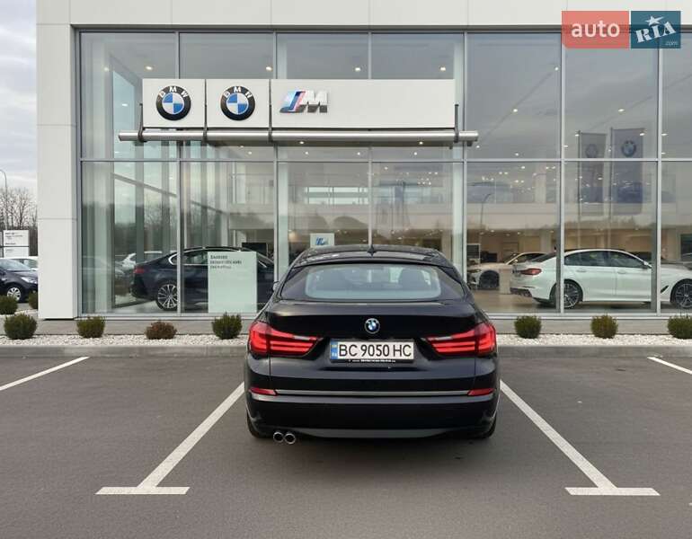 Седан BMW 5 Series 2015 в Шептицькому