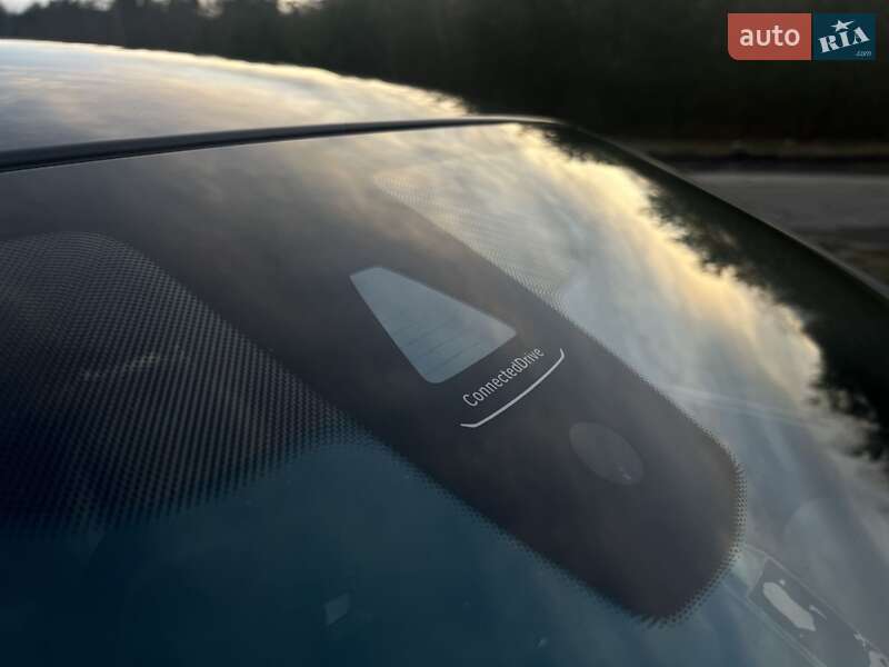 Седан BMW 5 Series 2015 в Шептицькому