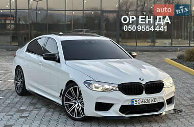 Седан BMW 5 Series 2018 в Ужгороді