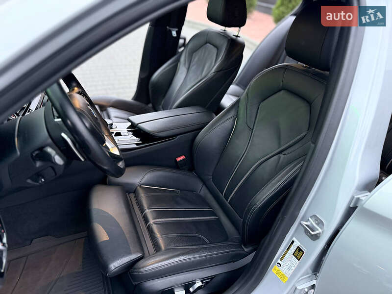 Седан BMW 5 Series 2017 в Днепре