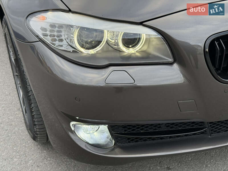 Седан BMW 5 Series 2012 в Тернополе