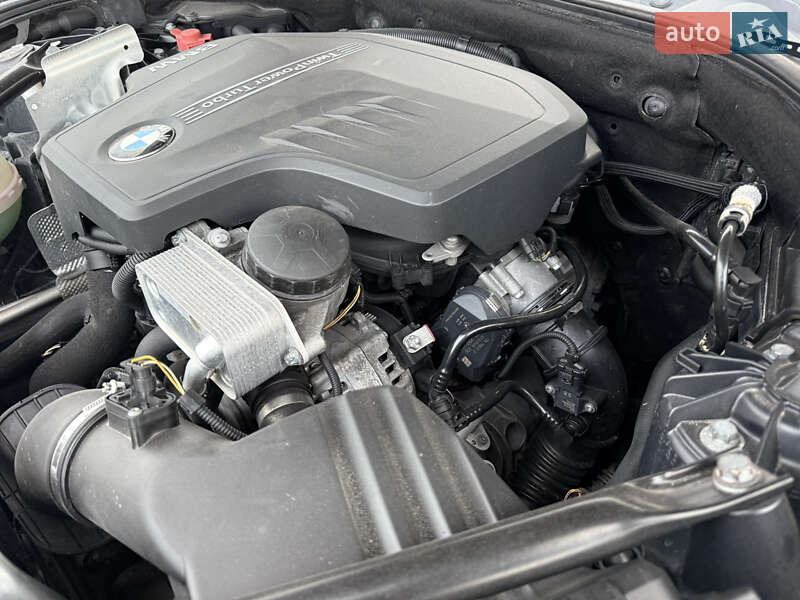 Седан BMW 5 Series 2012 в Тернополе