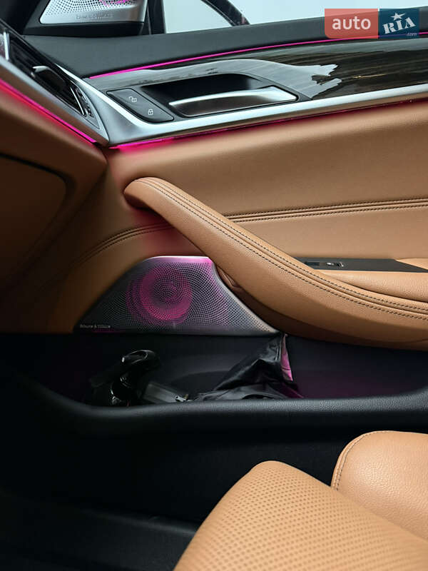 Седан BMW 5 Series 2021 в Киеве фото 42 Седан BMW 5 Series 2021 в Киеве