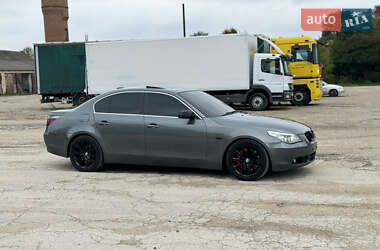 Седан BMW 5 Series 2005 в Тернополе
